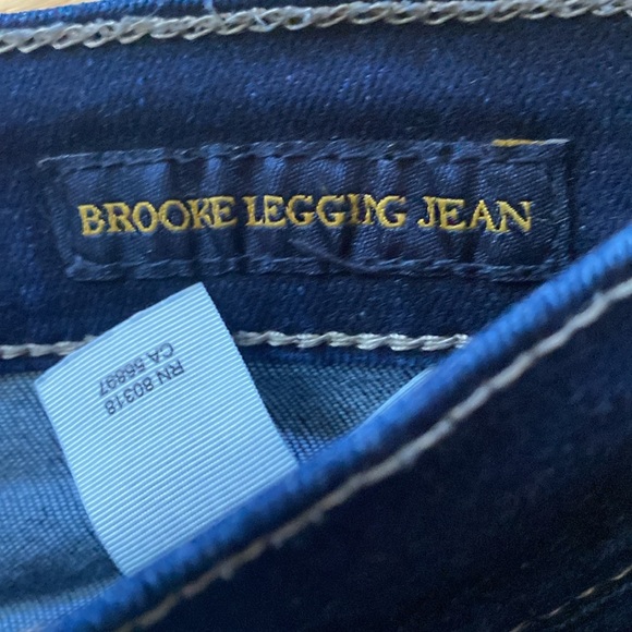 Lucky Brand Dark Wash Brooke Legging Jean in Size 4 Size 27 Jegging Skinny - Picture 4 of 11